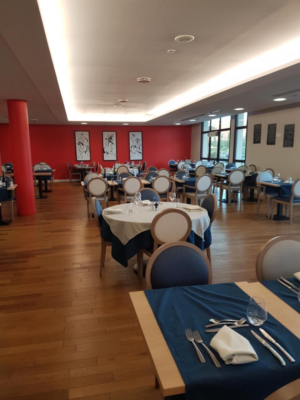 Aparthotel Domitys Le Carrousel Cabourg Zewnętrze zdjęcie